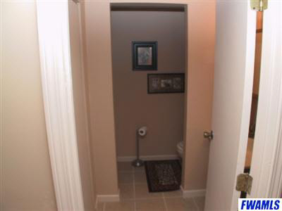 8916 Arcola Road Fort Wayne, IN 46818 - Photo 10 of 14