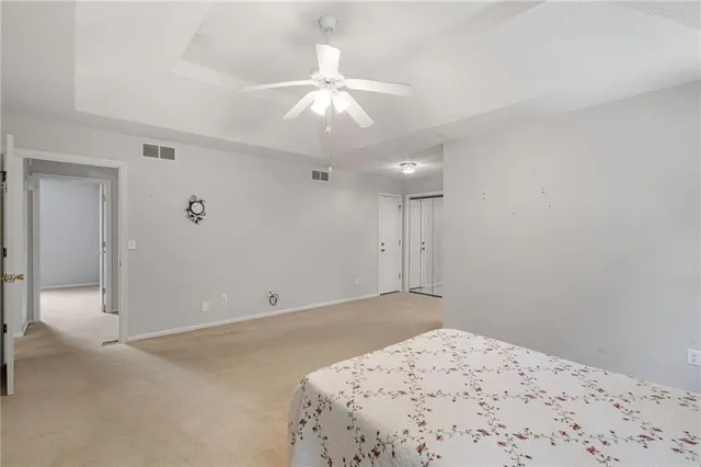 $340,000 | 1655 Sunchase Drive, Warsaw, MO 65355