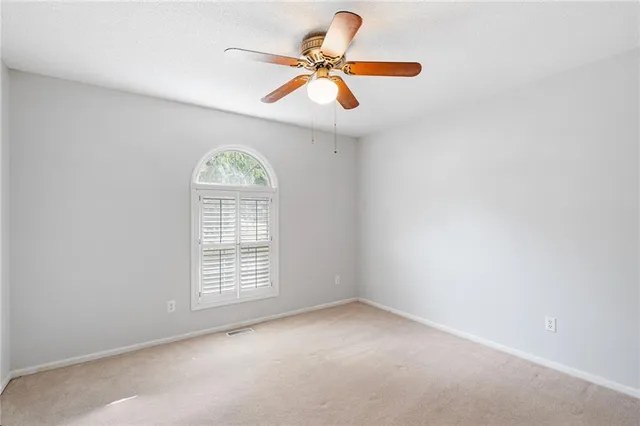 $340,000 | 1655 Sunchase Drive, Warsaw, MO 65355