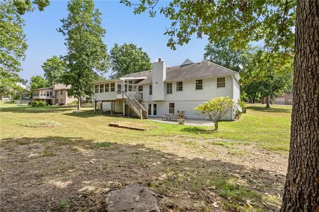 $340,000 | 1655 Sunchase Drive, Warsaw, MO 65355