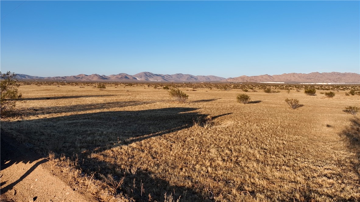 4 Stoddard Wells Road Apple Valley, CA 92307 - Photo 20 of 21 Gallery Image 20