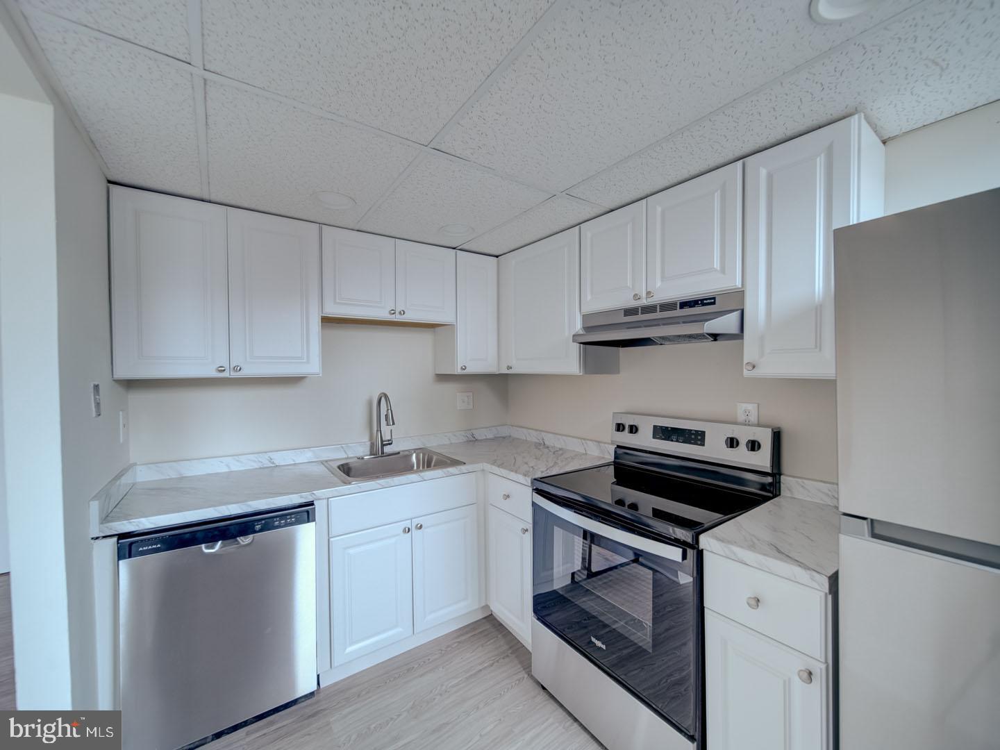 1115 12th Street Northwest, Unit 601 Washington, DC 20005 - Photo 14 of 26