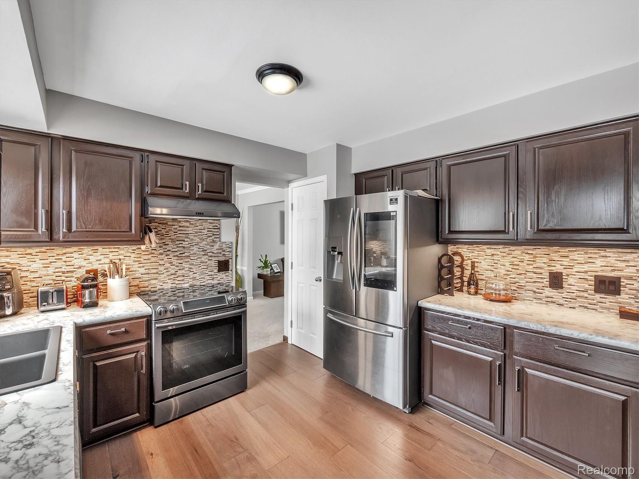 163 Whitney Drive Rochester, MI 48307 - Photo 15 of 42 38-163-Whitney-Dr- (15).jpg