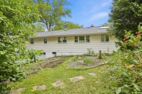 $899,000 | 61 Samson Avenue, Madison, NJ 07940