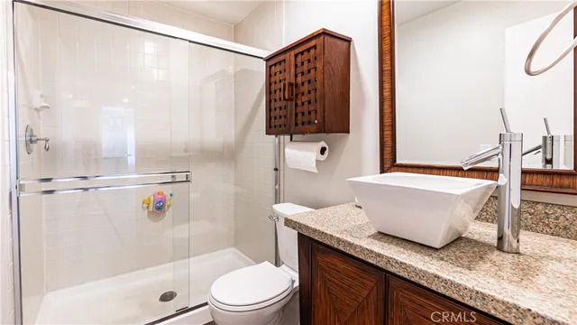 $699,000 | 1940 Highland Avenue, Unit 26, Los Angeles, CA 90068