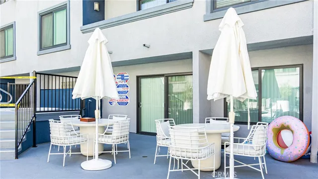 $699,000 | 1940 Highland Avenue, Unit 26, Los Angeles, CA 90068