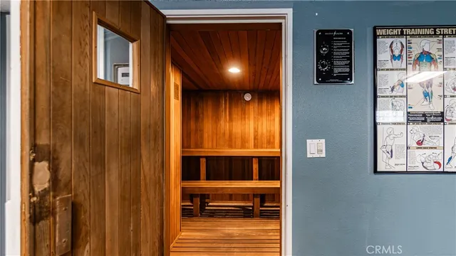 $699,000 | 1940 Highland Avenue, Unit 26, Los Angeles, CA 90068