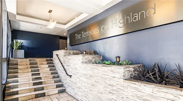 $699,000 | 1940 Highland Avenue, Unit 26, Los Angeles, CA 90068