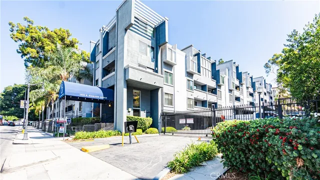 $699,000 | 1940 Highland Avenue, Unit 26, Los Angeles, CA 90068