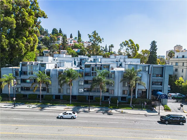 $699,000 | 1940 Highland Avenue, Unit 26, Los Angeles, CA 90068