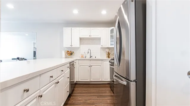 $699,000 | 1940 Highland Avenue, Unit 26, Los Angeles, CA 90068