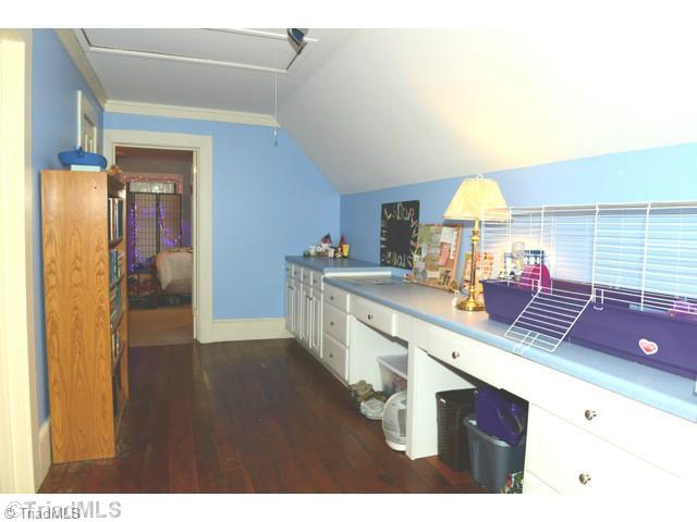 4705 Harvey Road Jamestown, NC 27282 - Photo 13 of 29 Bonus. 2nd floor Bonus room with built-ins