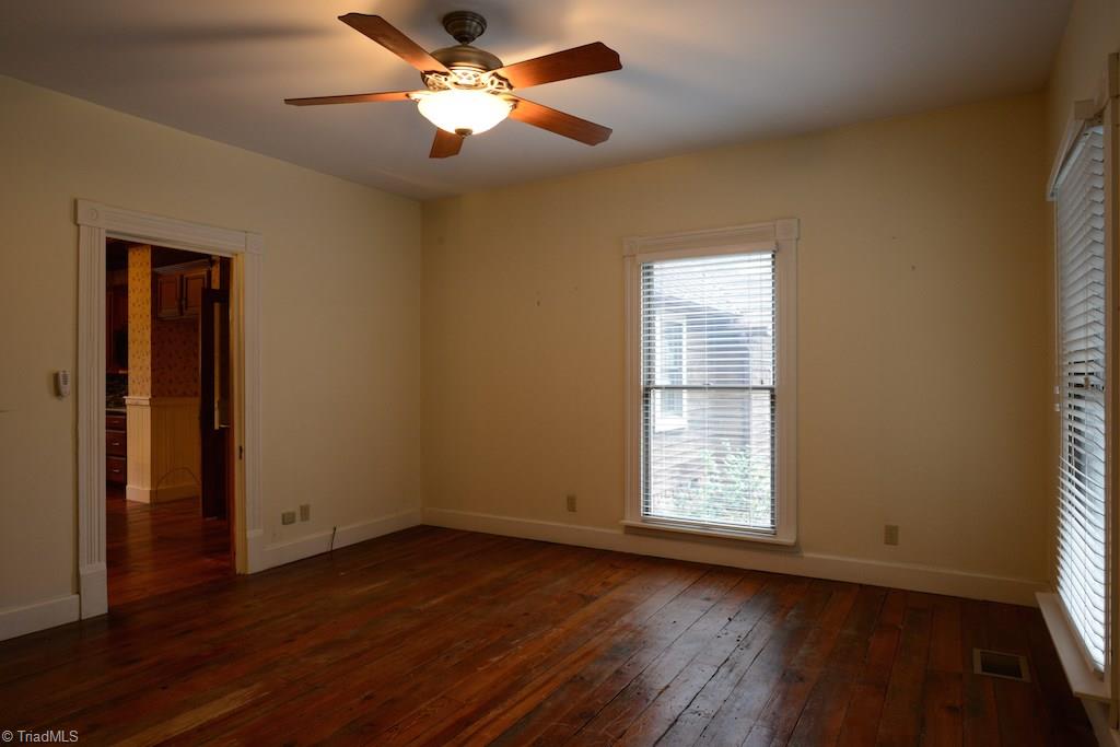 4705 Harvey Road Jamestown, NC 27282 - Photo 16 of 29 Gallery Image 16