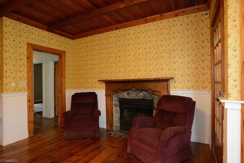 4705 Harvey Road Jamestown, NC 27282 - Photo 26 of 29 Gallery Image 26