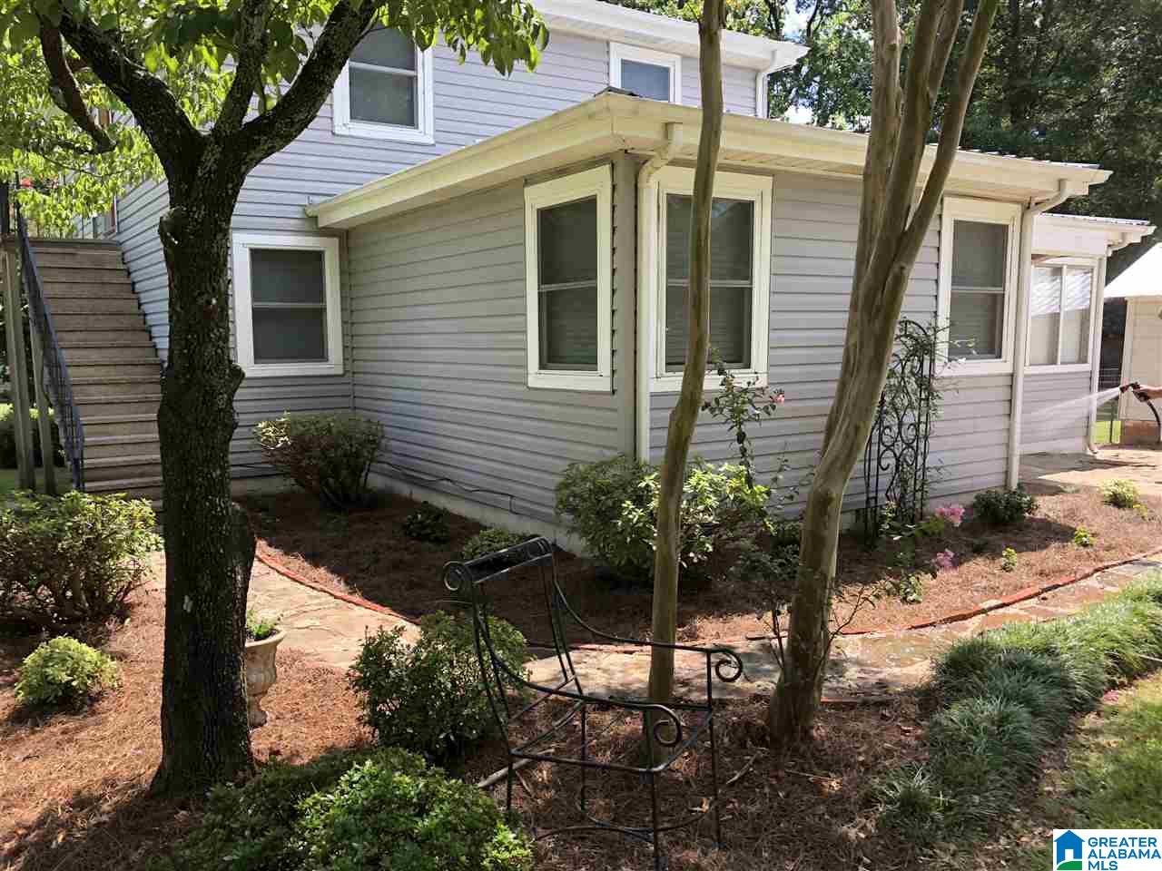 103 West Crest Road Bessemer, AL 35023 - Photo 3 of 50