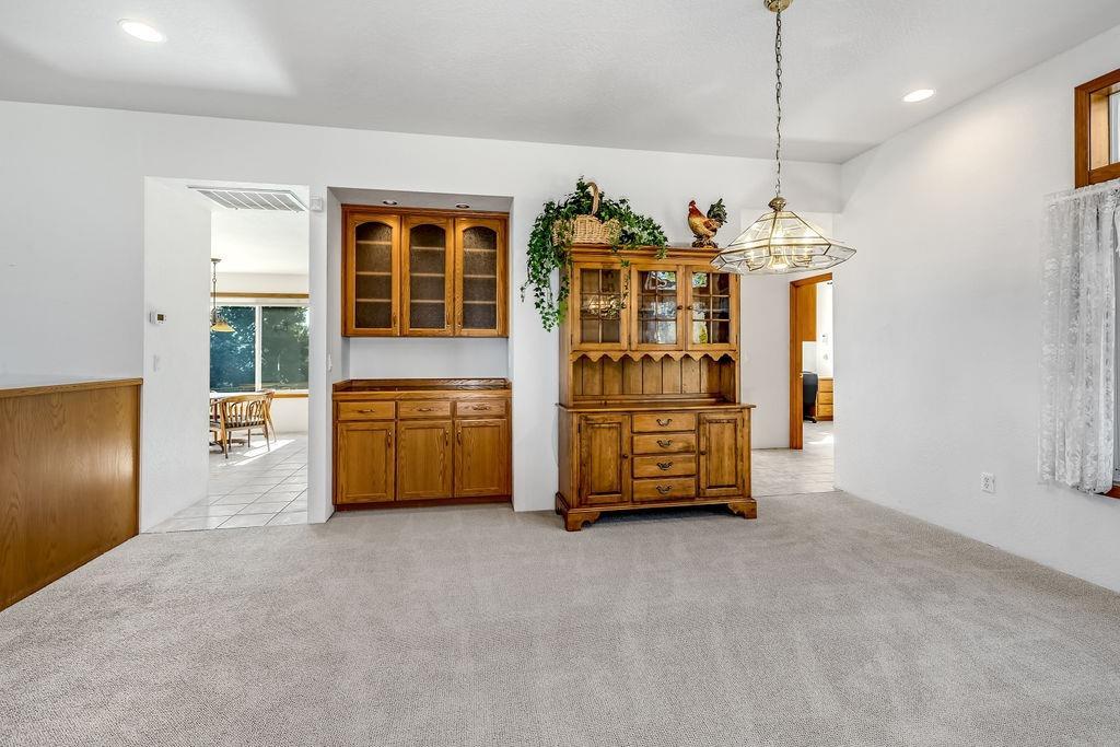 6601 Pioneer Road Medford, OR 97501 - Photo 15 of 35 Additional Photo