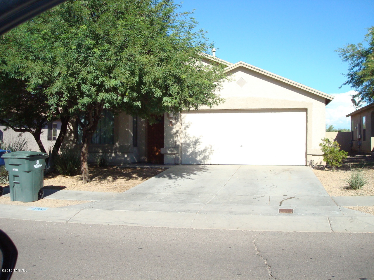 4565 South Valley Road Tucson, AZ 85714 - Photo 1 of 15