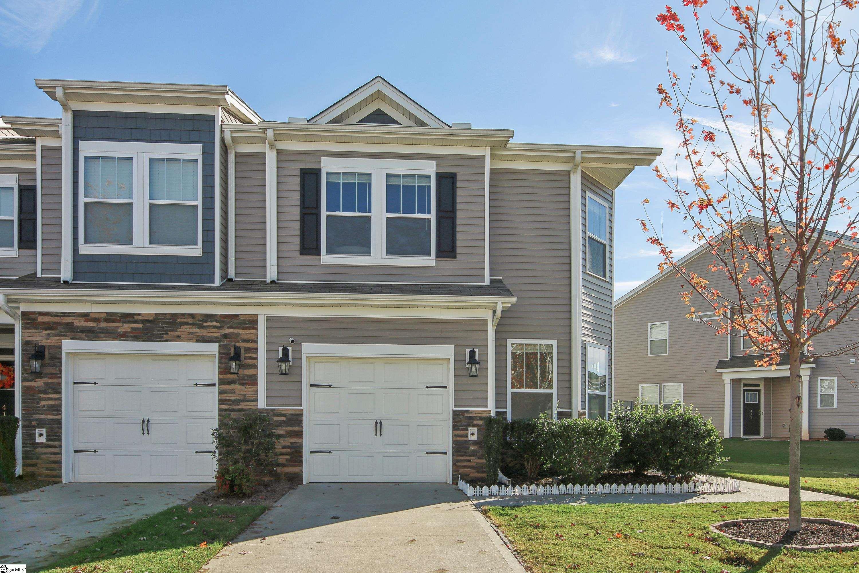 414 Yellow Fox Road Greer, SC 29650 - Photo 1 of 27 Gallery Image 1