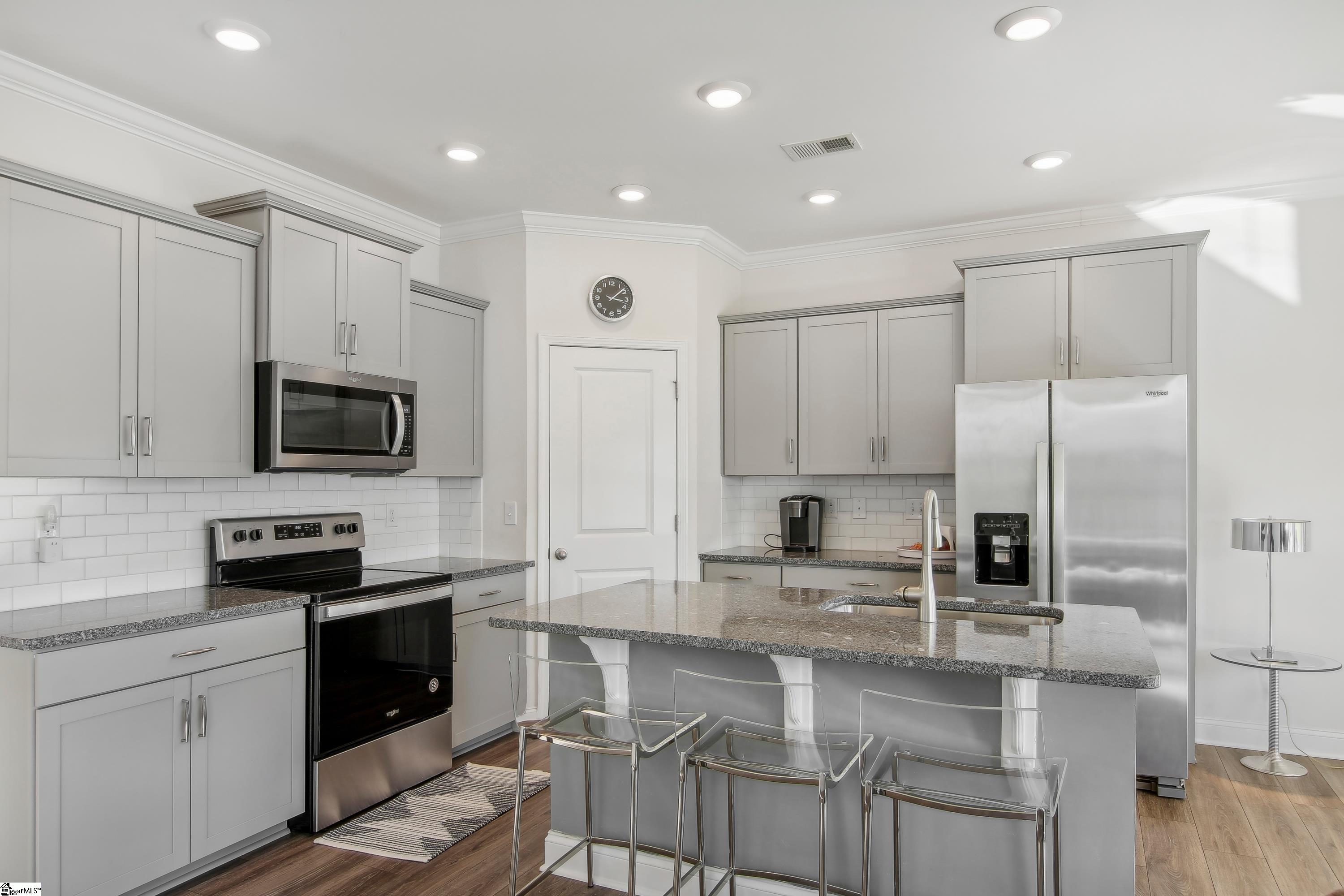 414 Yellow Fox Road Greer, SC 29650 - Photo 11 of 27 Gallery Image 11