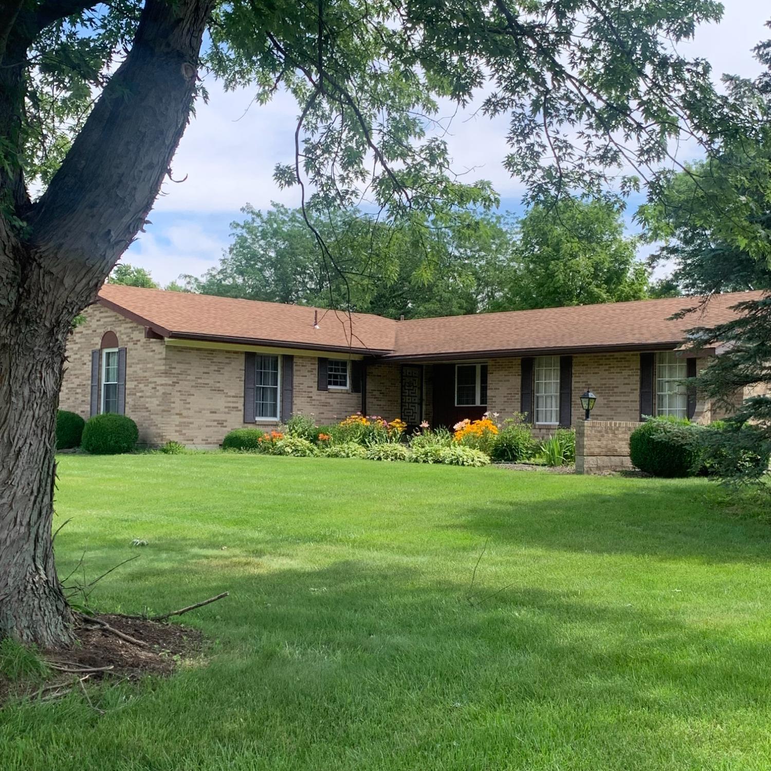 920 Mitchell Road Wilmington, OH 45177 - Photo 3 of 45 Gallery Image 3