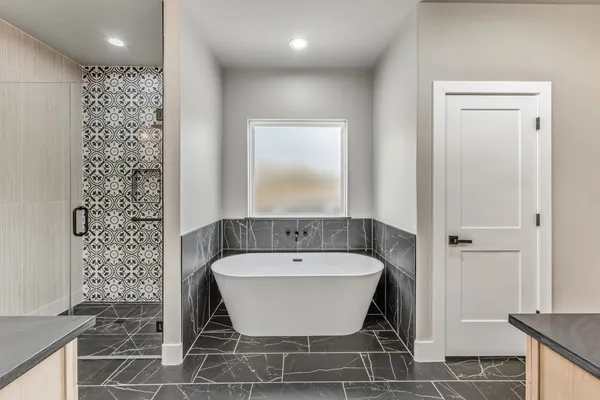 $749,500 | 104 Noah Court, Huntsville, TX 77320