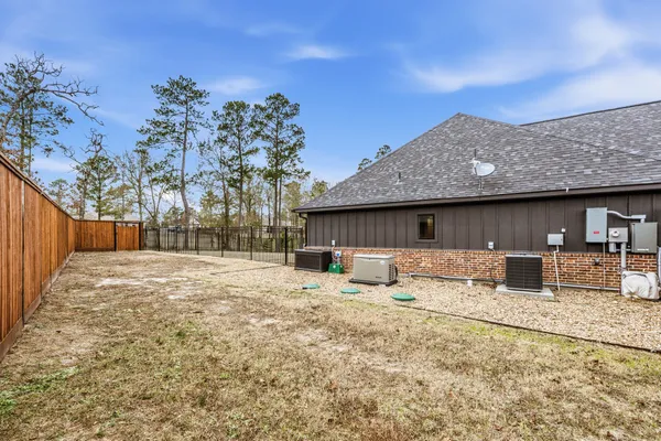$749,500 | 104 Noah Court, Huntsville, TX 77320