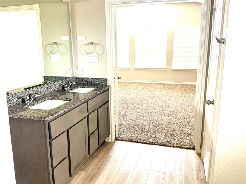 2038 Rock Rdg Avenue Bryan, TX 77807 - Photo 19 of 31