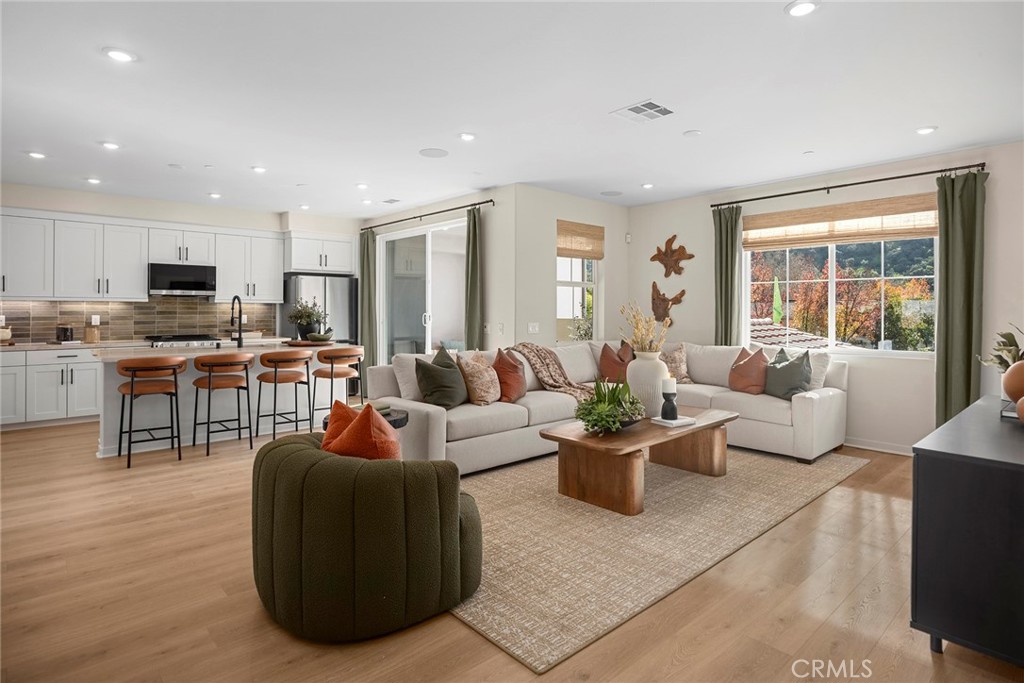 727 East Rte 66 Glendora, CA 91740 - Photo 2 of 15