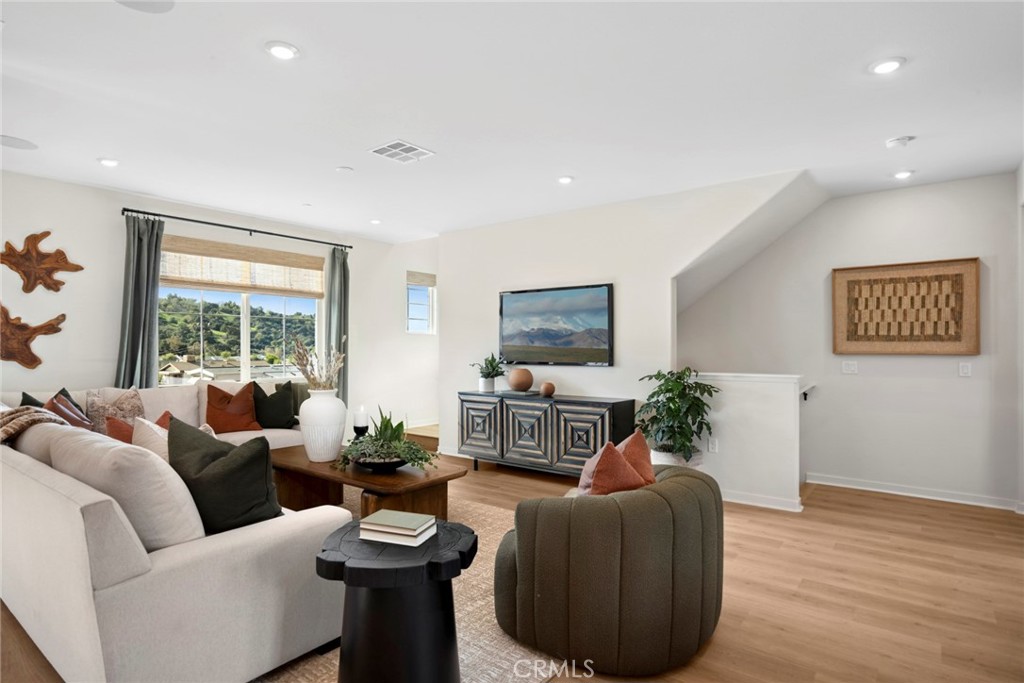 727 East Rte 66 Glendora, CA 91740 - Photo 5 of 15