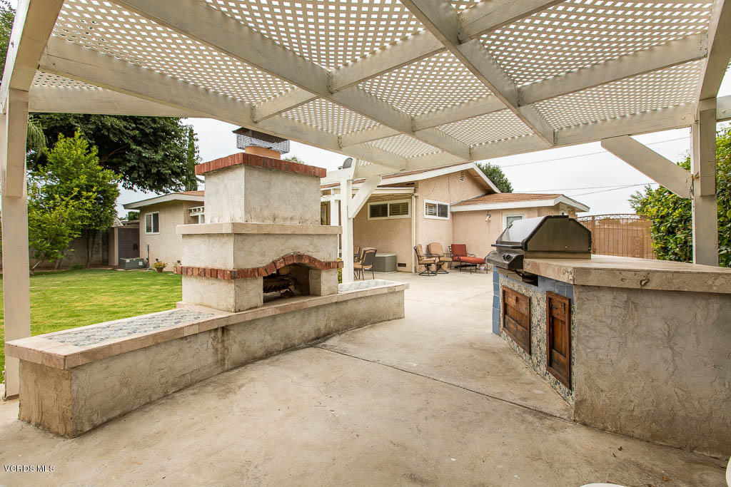 4238 Adam Road Simi Valley, CA 93063 - Photo 23 of 35 a view of a backyard