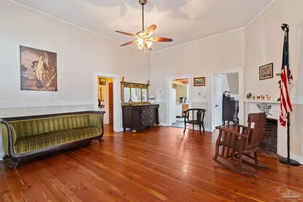 a view of livingroom with furniture and wooden floor
