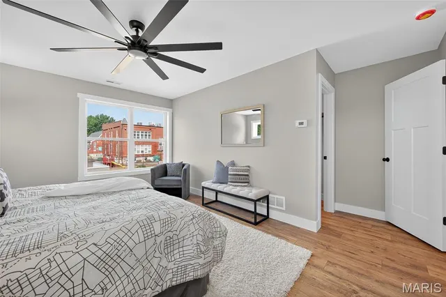 $499,998 | 1301 Kentucky Avenue, St. Louis, MO 63110