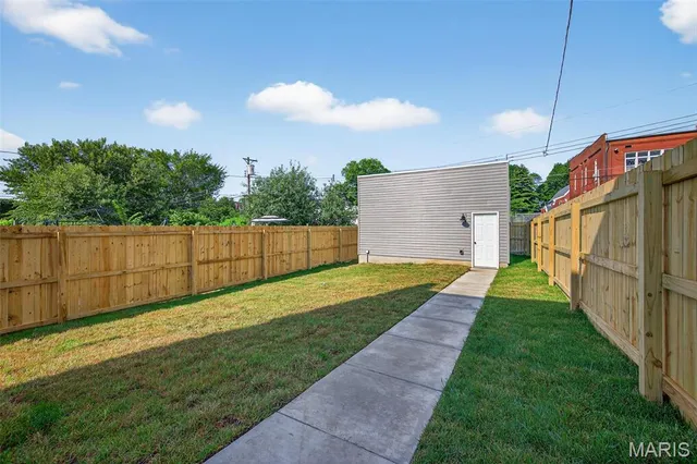 $499,998 | 1301 Kentucky Avenue, St. Louis, MO 63110