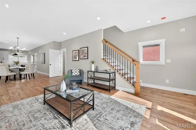 $499,998 | 1301 Kentucky Avenue, St. Louis, MO 63110