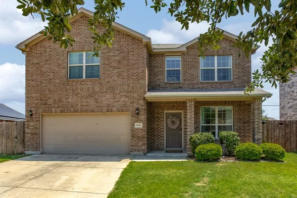 $378,500 | 5216 Pebble Beach Trail, Denton, TX 76208
