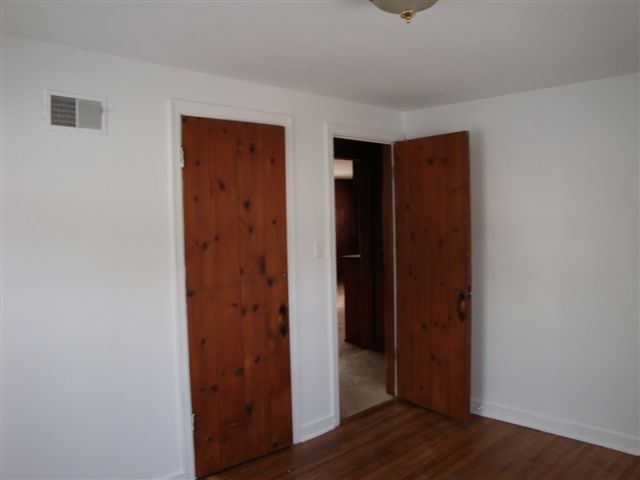 103 West Stonegate Road Peoria, IL 61614 - Photo 7 of 9 Gallery Image 7