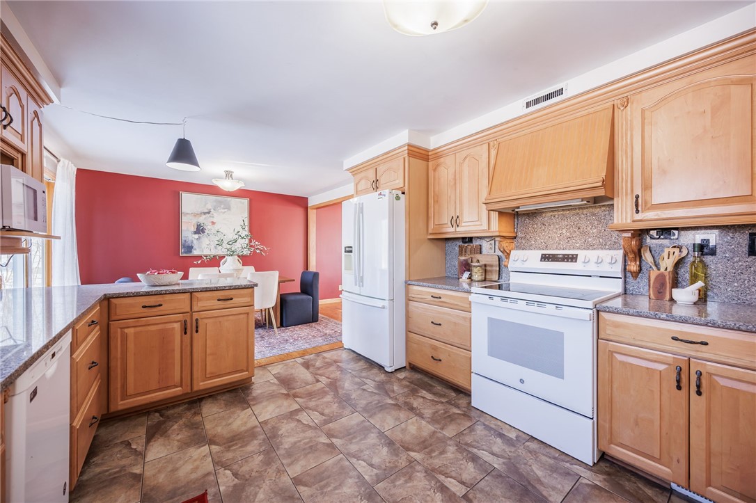 1484 Davis Road Chili, NY 14428 - Photo 13 of 30