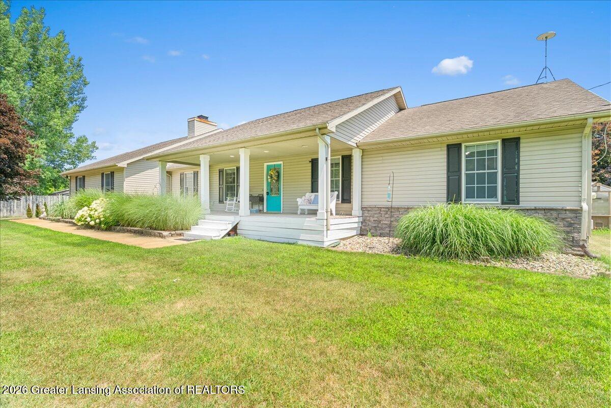 15071 South Jones Road Eagle, MI 48822 - Photo 4 of 76 05-Media Jett - 71