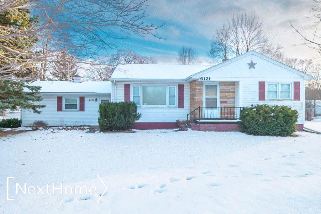 6121 Corunna Road Flint, MI 48532 - Photo 1 of 19 50164884-eee0c099-abe5-4bd9-960f-46d30e45c720.JPG