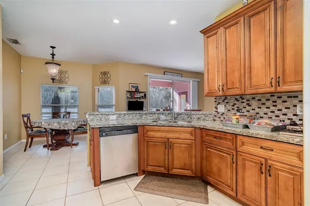 $475,000 | 249 Ferdon Circle, Port Charlotte, FL 33954