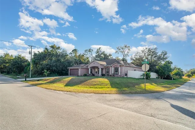 $475,000 | 249 Ferdon Circle, Port Charlotte, FL 33954