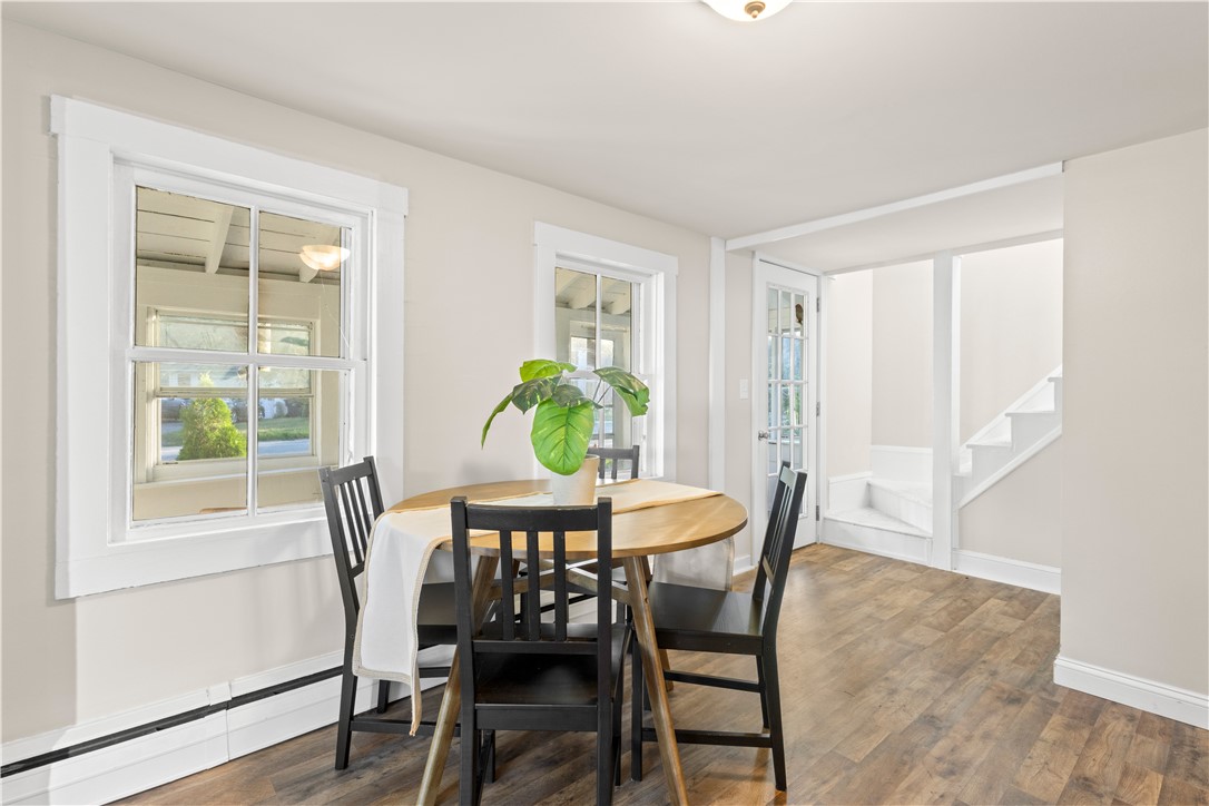 280 Long Street Warwick, RI 02886 - Photo 5 of 29