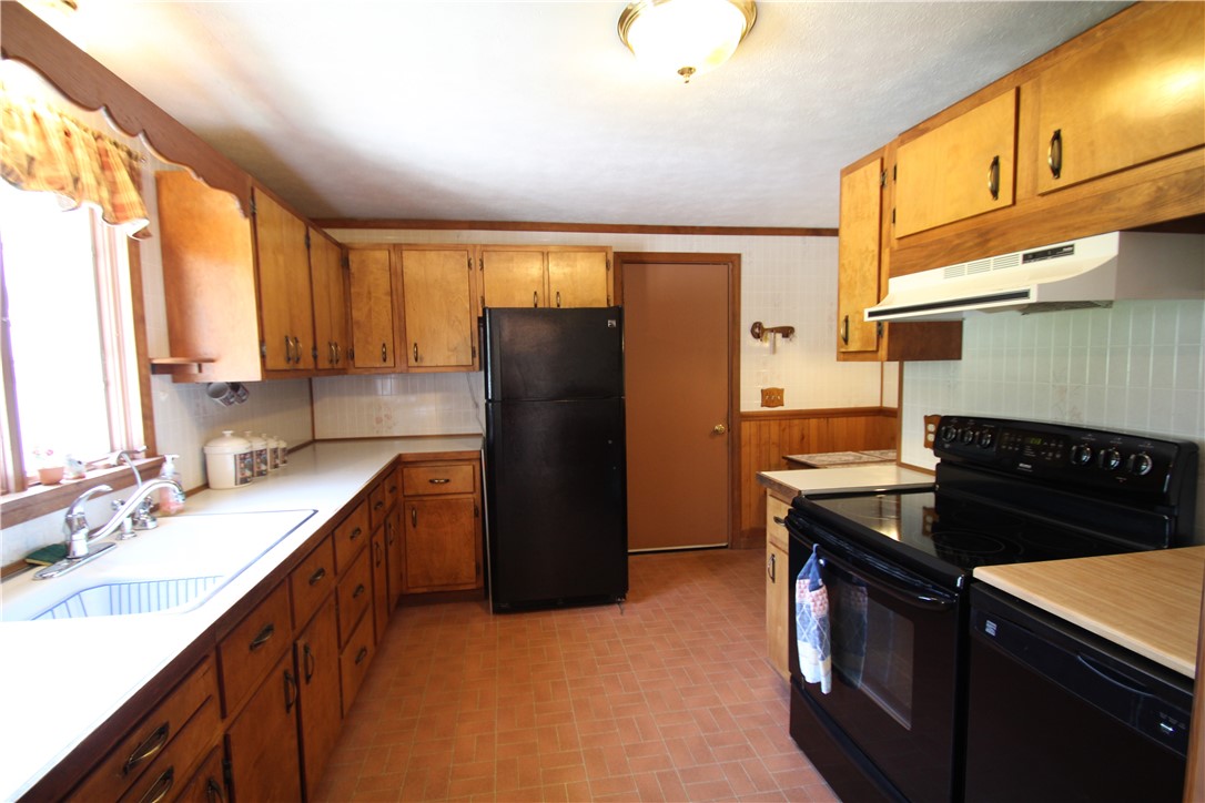 770 Victor Road Macedon, NY 14502 - Photo 13 of 40