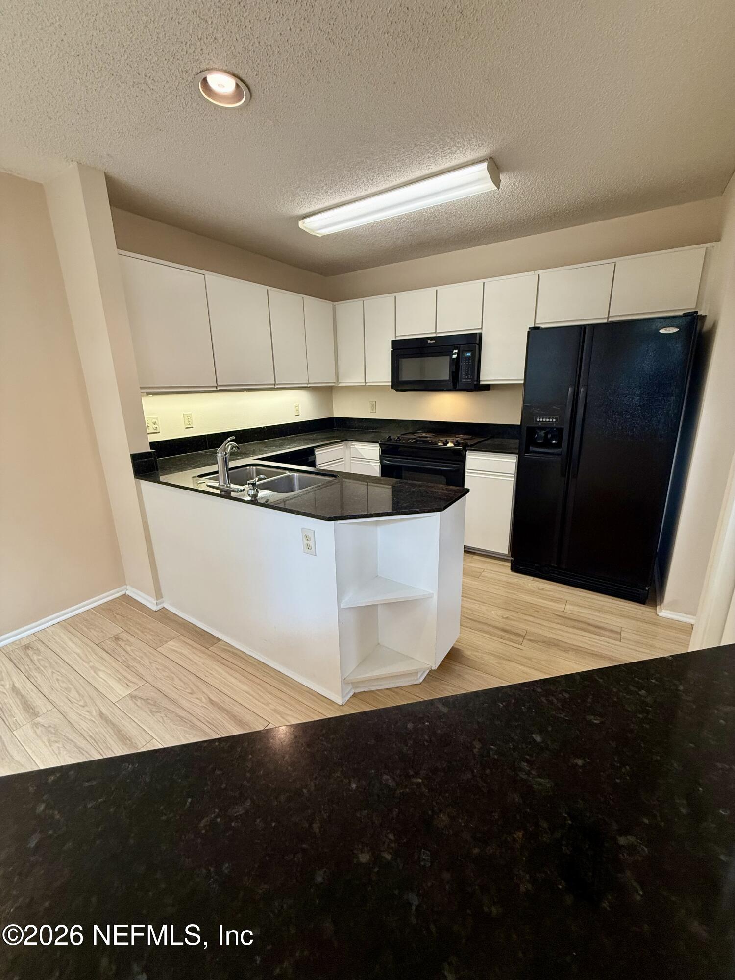 536 Pelican Key Atlantic Beach, FL 32233 - Photo 6 of 41 IMG_8424