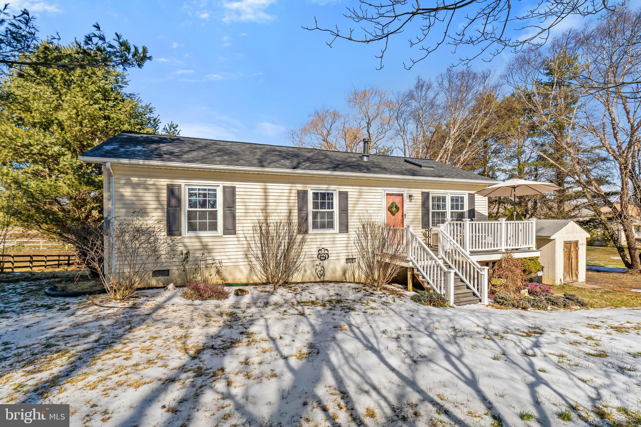 18583 Springs Road Jeffersonton, VA 22724 - Photo 6 of 38 Gallery Image 6