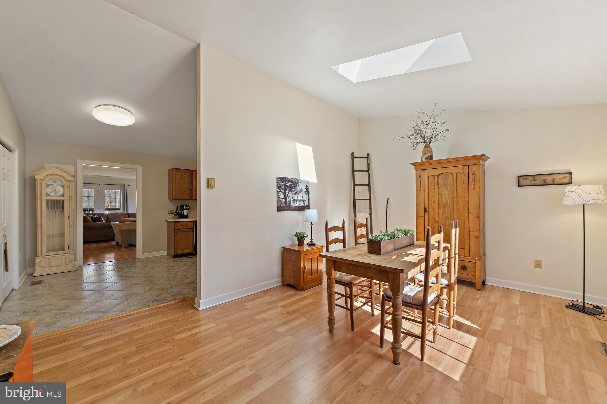 18583 Springs Road Jeffersonton, VA 22724 - Photo 8 of 38 Gallery Image 8