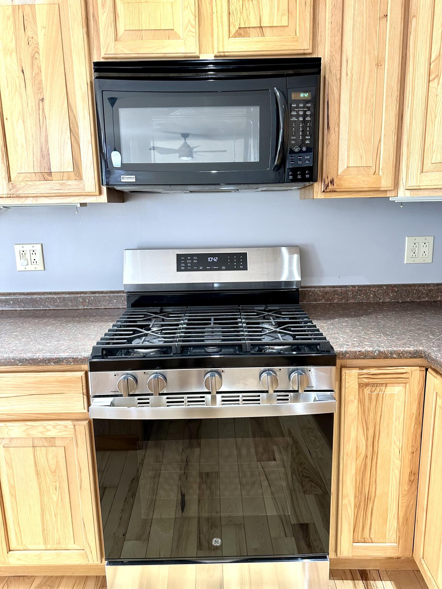 80 Haynes Road Plattsburgh, NY 12901 - Photo 8 of 37 Gallery Image 8
