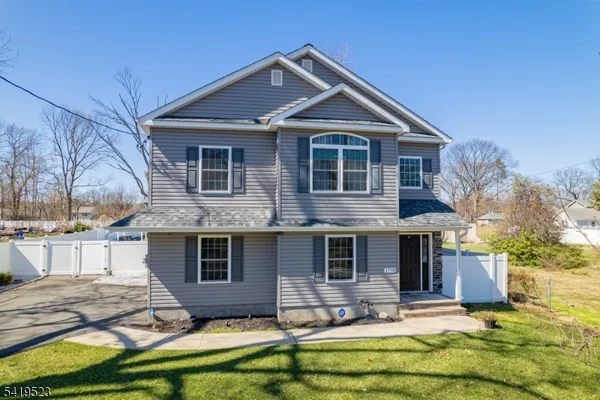 $799,000 | 1718 West 4th Street, Piscataway, NJ 08854