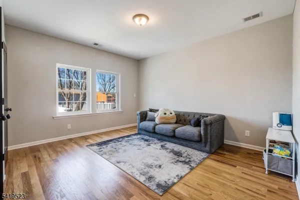 $799,000 | 1718 West 4th Street, Piscataway, NJ 08854