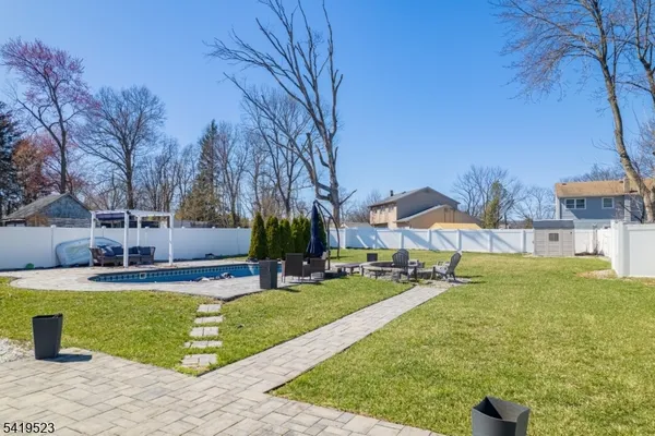 $799,000 | 1718 West 4th Street, Piscataway, NJ 08854
